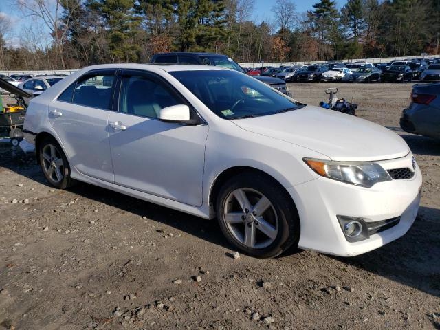  TOYOTA CAMRY 2012 Білий