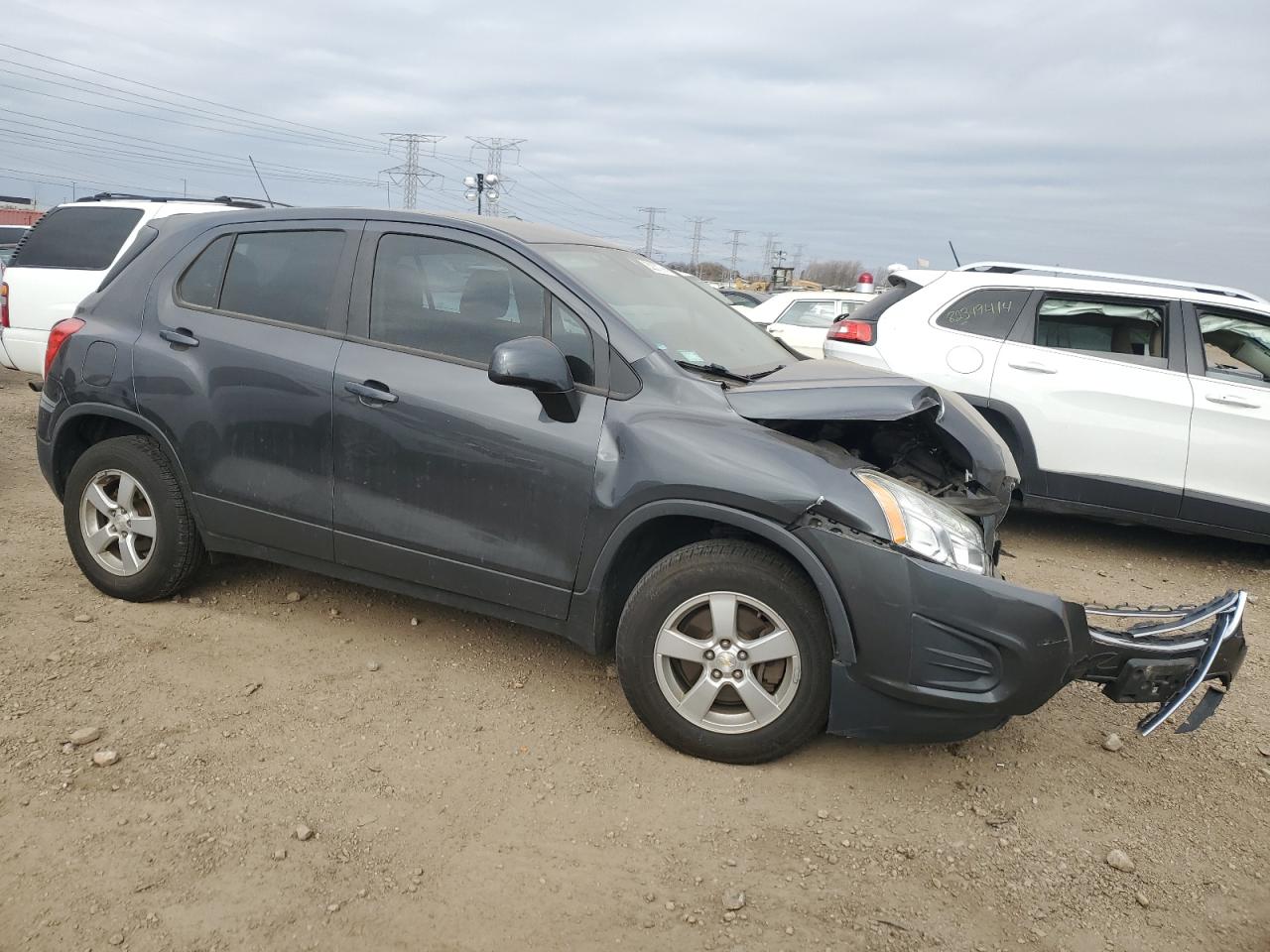 VIN 3GNCJNSB4GL264428 2016 CHEVROLET TRAX no.4