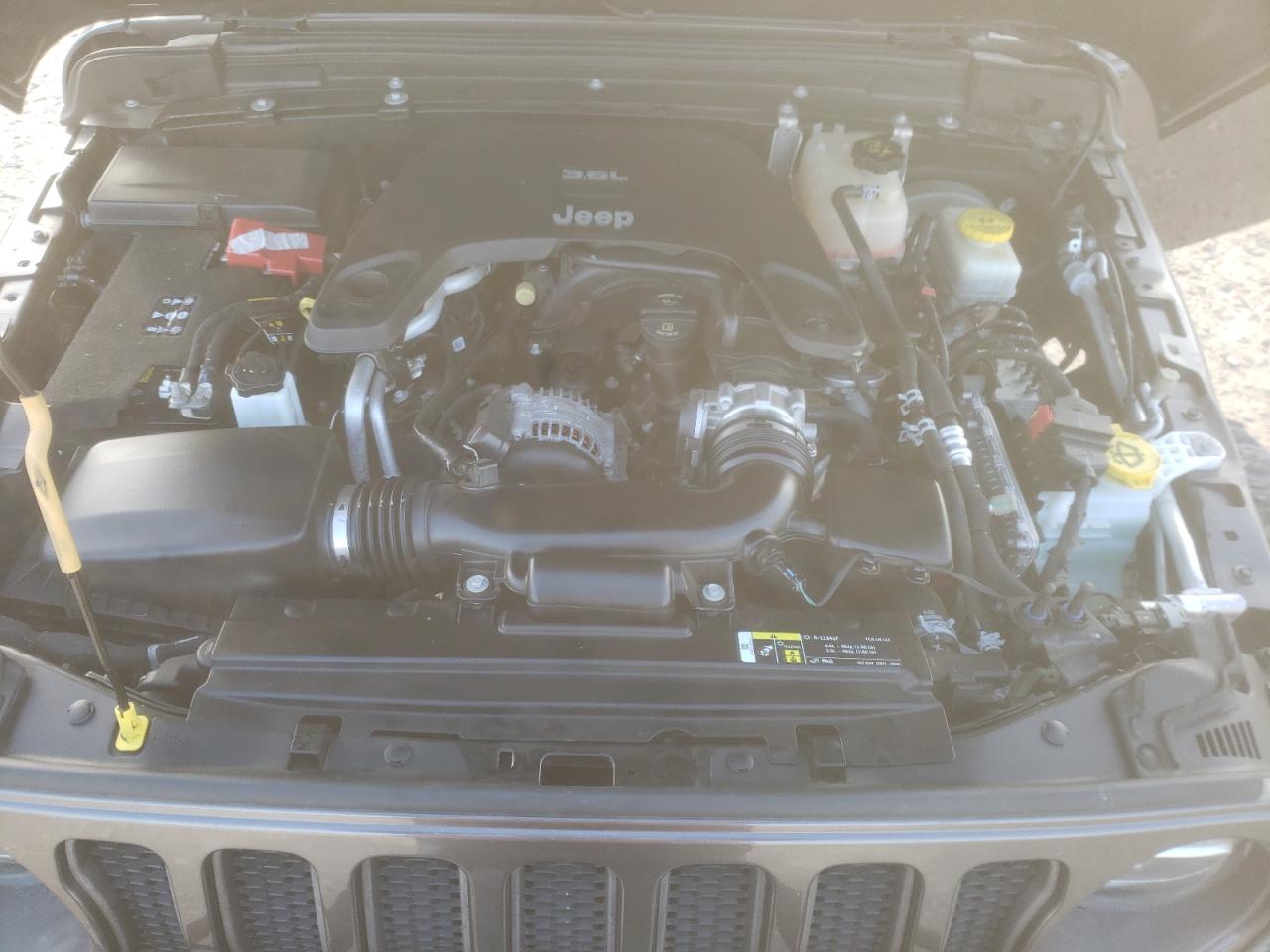 2020 Jeep Wrangler - Image 11