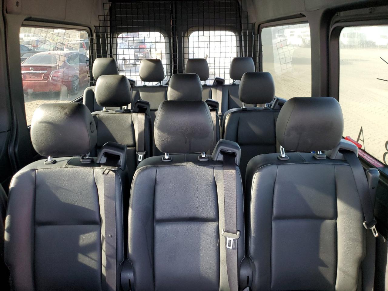 2019 Mercedes-Benz Sprinter - Image 10