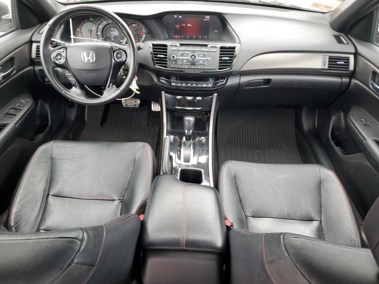 2017 Honda Accord - Image 8