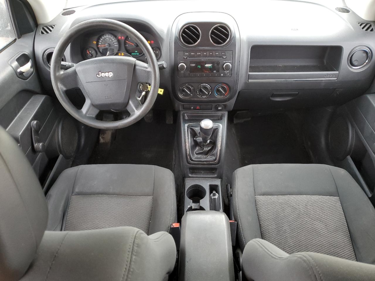 2009 Jeep Compass Sport VIN: 1J4FF47B29D237094 Lot: 86286084