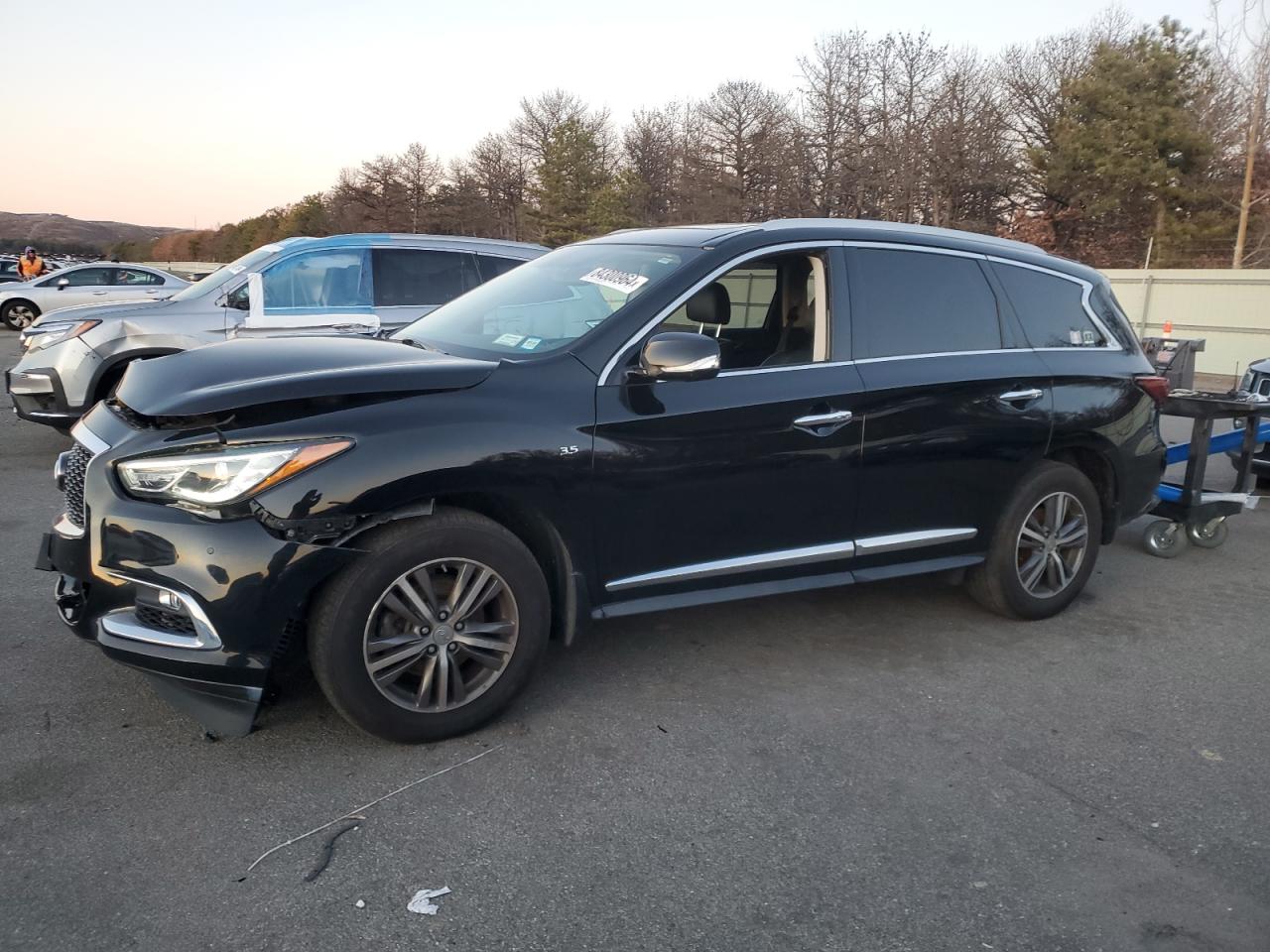 VIN 5N1DL0MM5JC522916 2018 INFINITI QX60 no.1