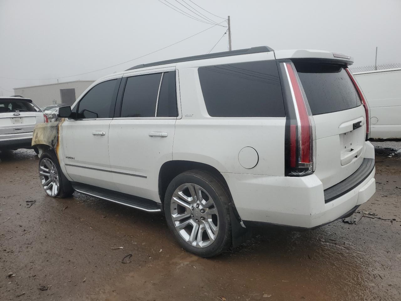 VIN 1GKS2BKC2JR346882 2018 GMC YUKON no.2