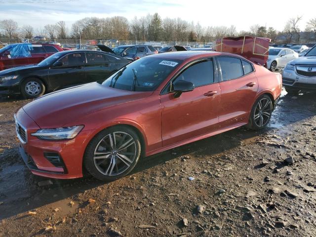 2019 Volvo S60 T6 R-Design