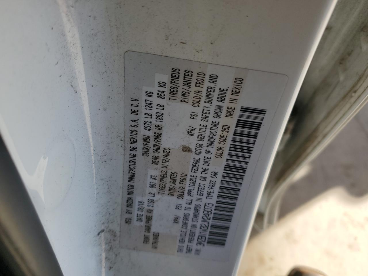 2018 Mazda 3 - Image 13