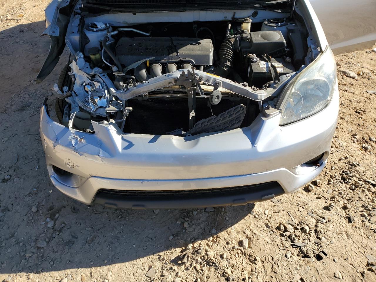 2005 Toyota Corolla Matrix Xr VIN: 2T1KR32E65C552947 Lot: 82931474