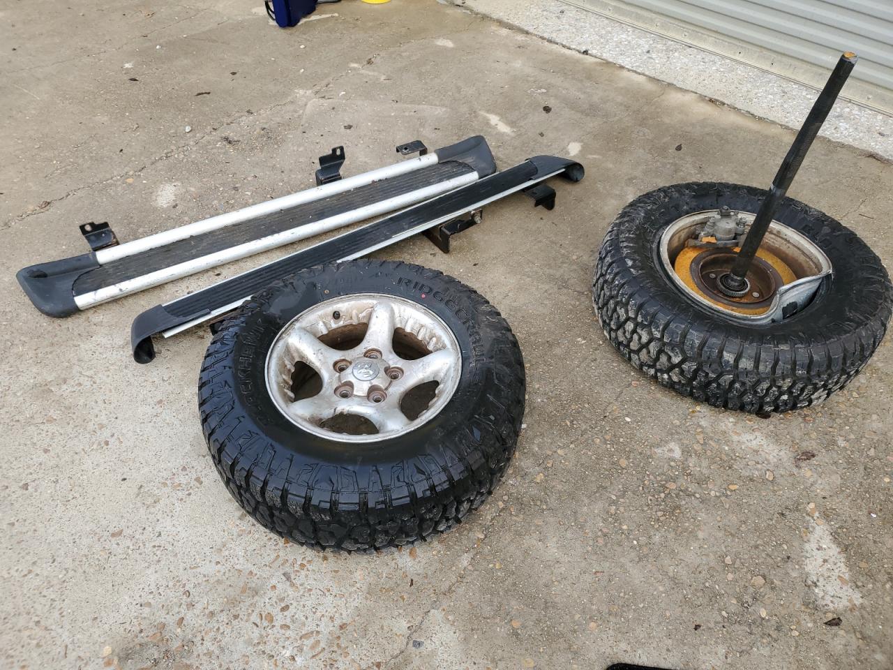 2018 RAM 1500 - Image 12