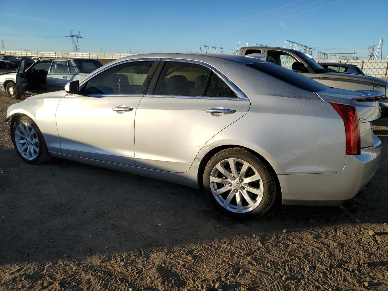 VIN 1G6AA5RX9H0200310 2017 CADILLAC ATS no.2