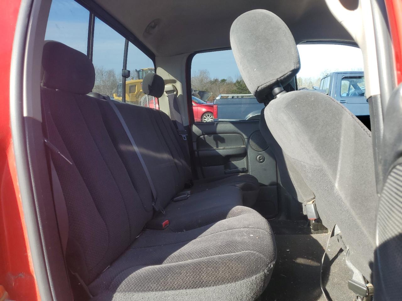2004 Dodge Ram 1500 St VIN: 1D7HU18D74J154442 Lot: 84901084