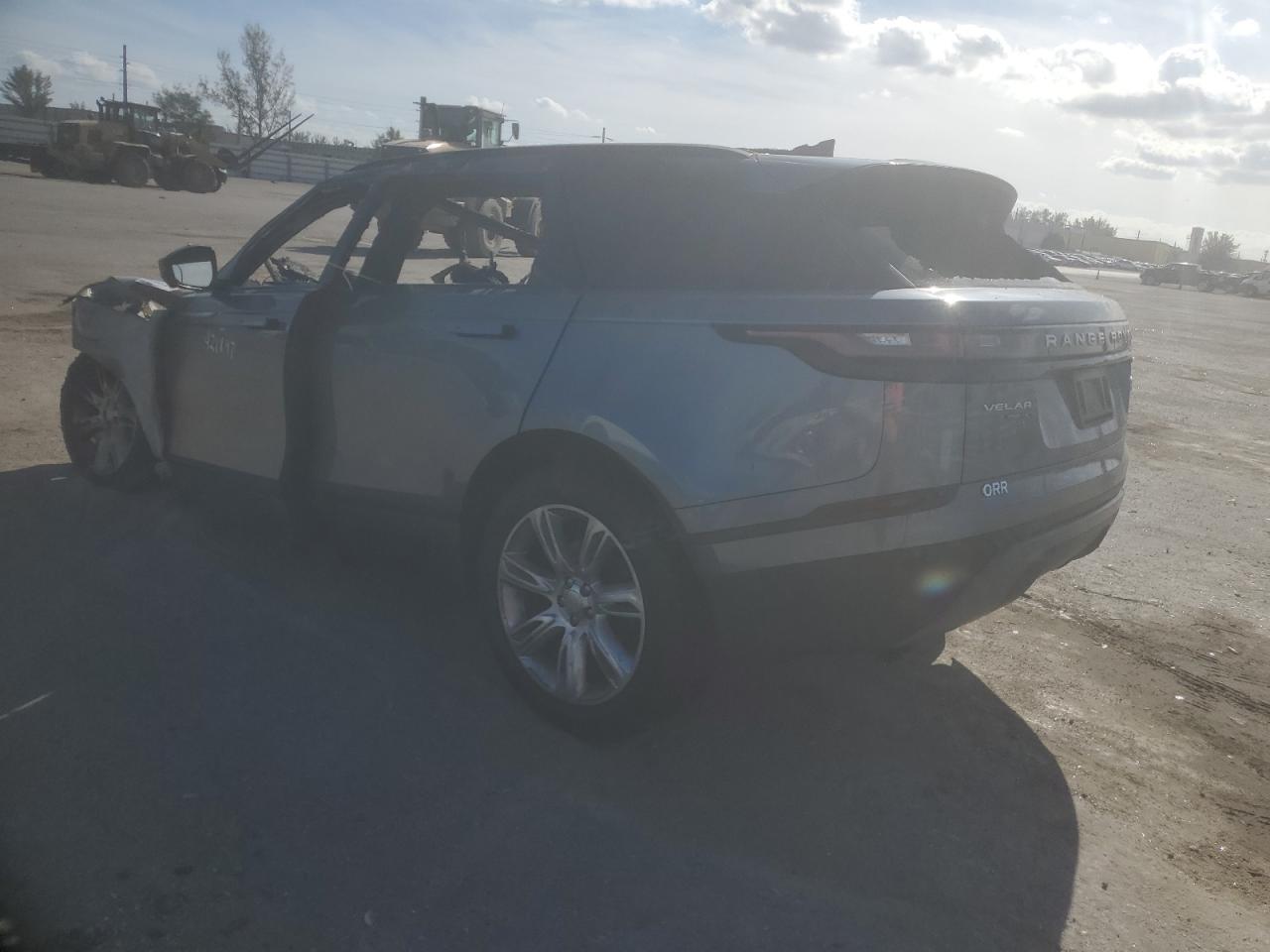 2019 Land Rover Range Rover - Image 2
