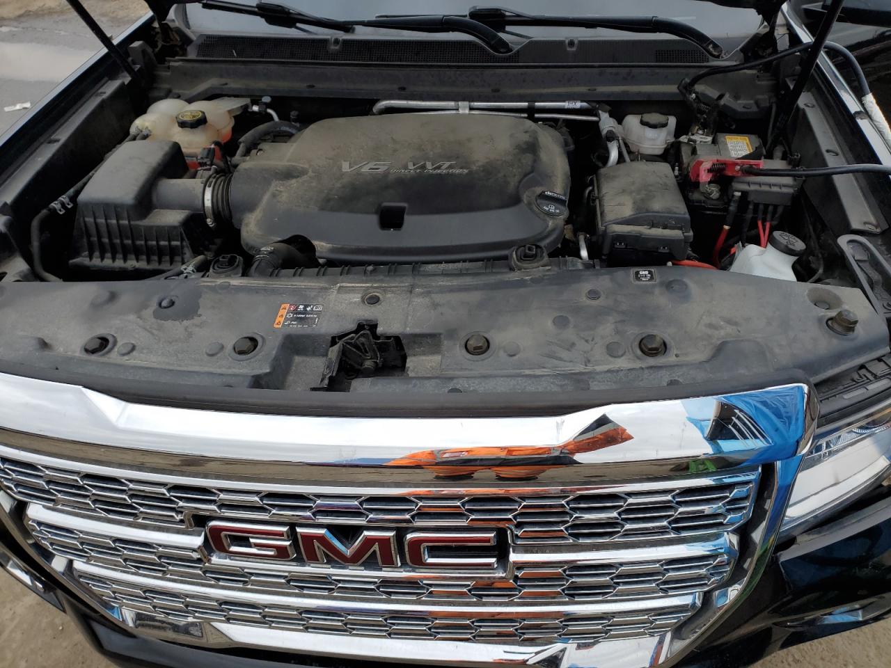 2022 GMC Canyon - Image 11