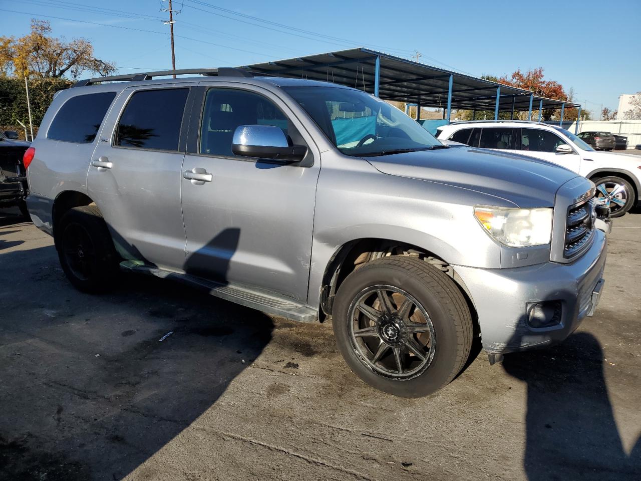 VIN 5TDBY5G10DS080206 2013 TOYOTA SEQUOIA no.4