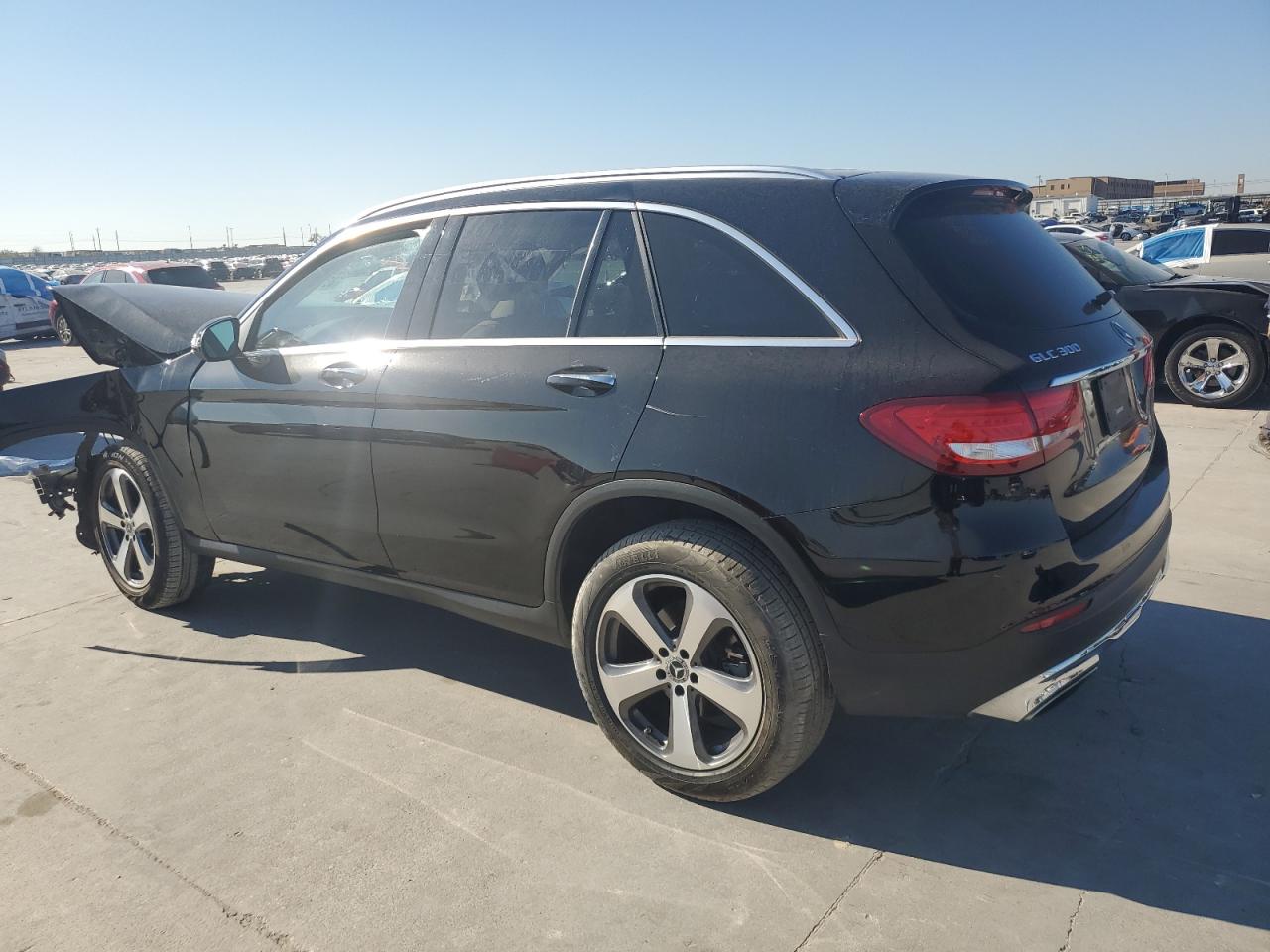 VIN WDC0G4JBXKV130452 2019 MERCEDES-BENZ GLC-CLASS no.2