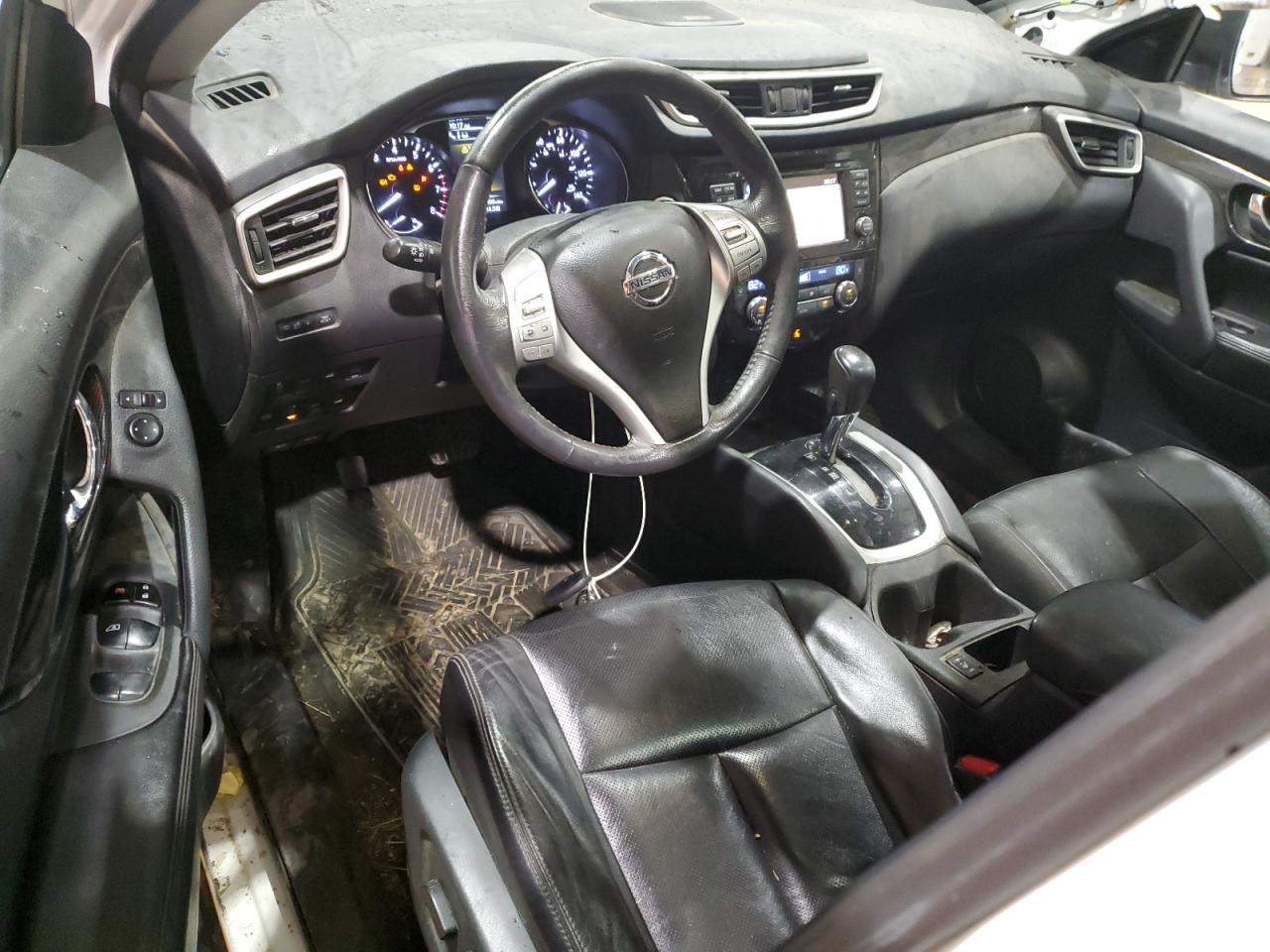 2015 Nissan Rogue - Image 8