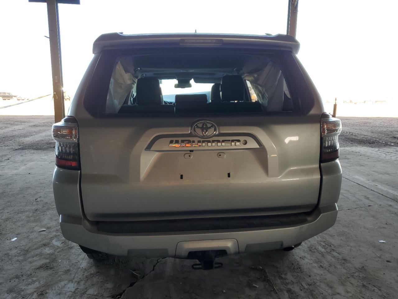 2018 Toyota 4Runner - Image 6