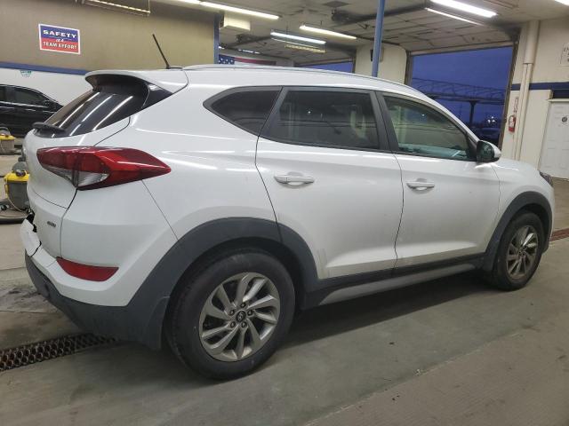 Parquets HYUNDAI TUCSON 2017 Biały