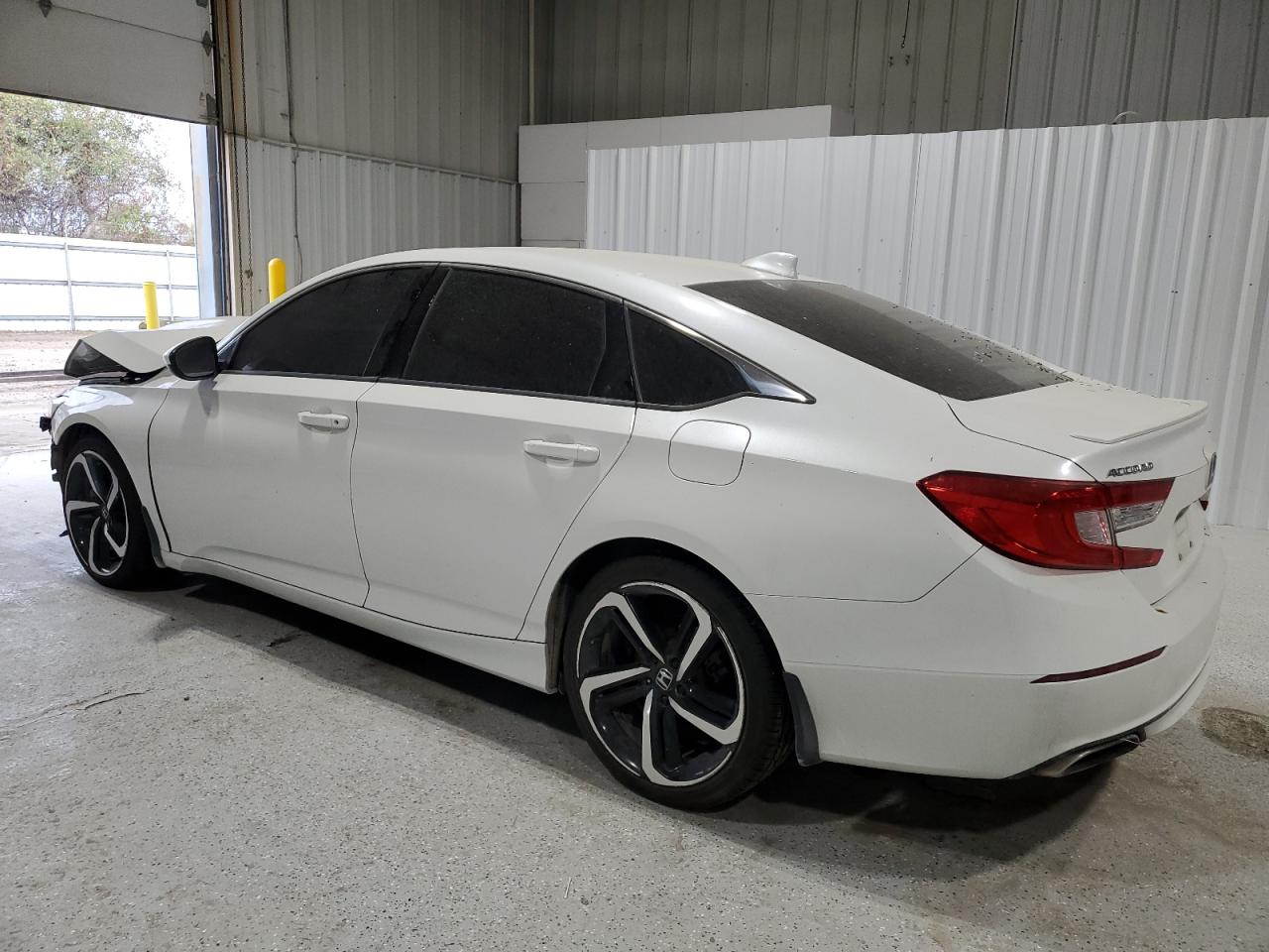 VIN 1HGCV1F30KA134138 2019 HONDA ACCORD no.2