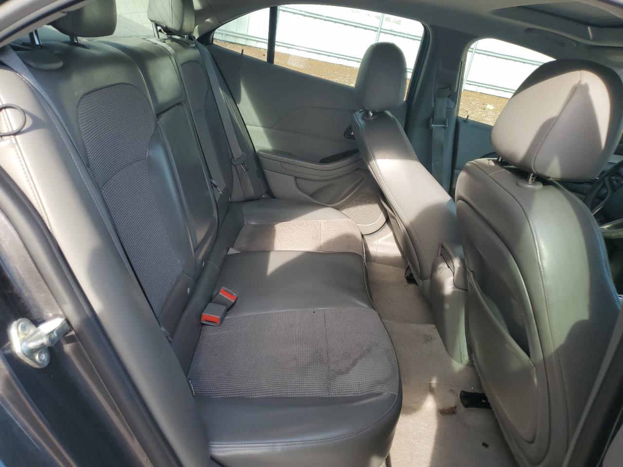 2013 Chevrolet Malibu - Image 10