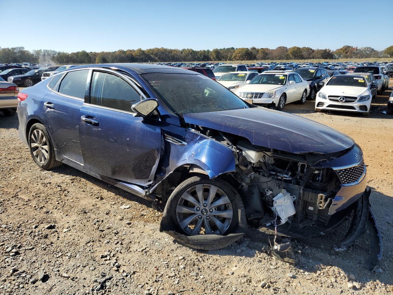 2016 Kia Optima - Image 4