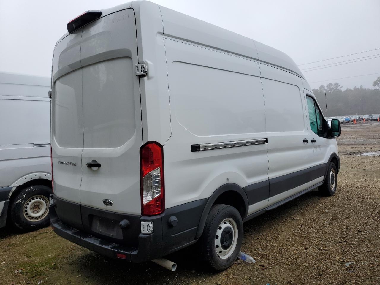 VIN 1FTBR1X84PKA94964 2023 FORD TRANSIT no.3