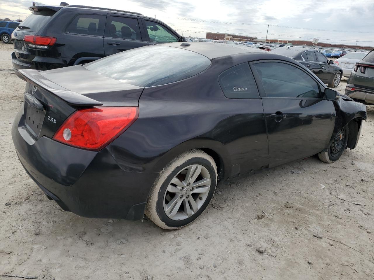 2011 Nissan Altima - Image 3