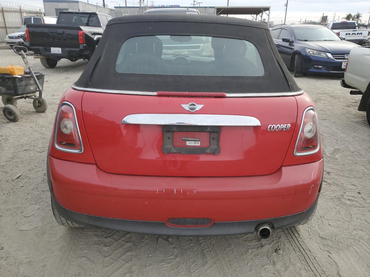 2010 Mini Cooper VIN: WMWMR3C56ATU97164 Lot: 83908904