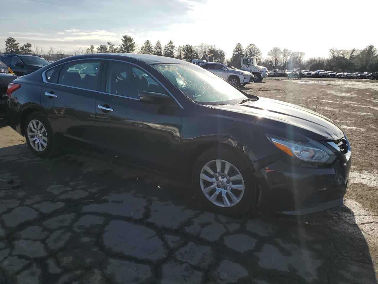 VIN 1N4AL3AP0HN366053 2017 NISSAN ALTIMA no.4