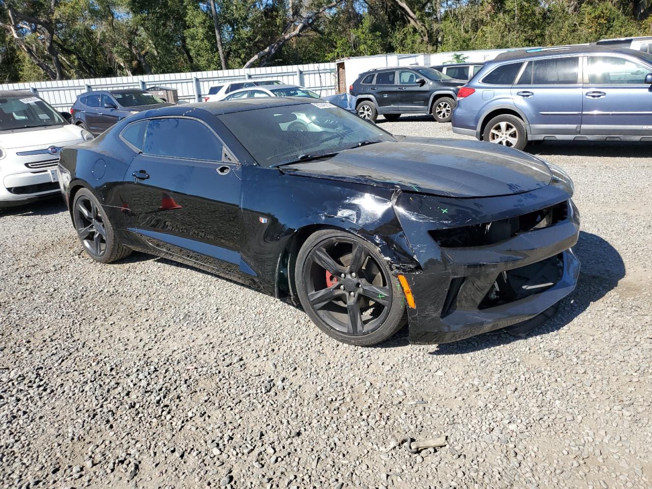 2018 Chevrolet Camaro - Image 4