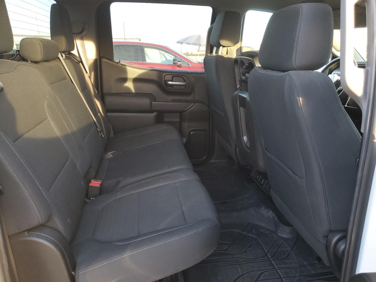2020 Chevrolet Silverado - Image 10