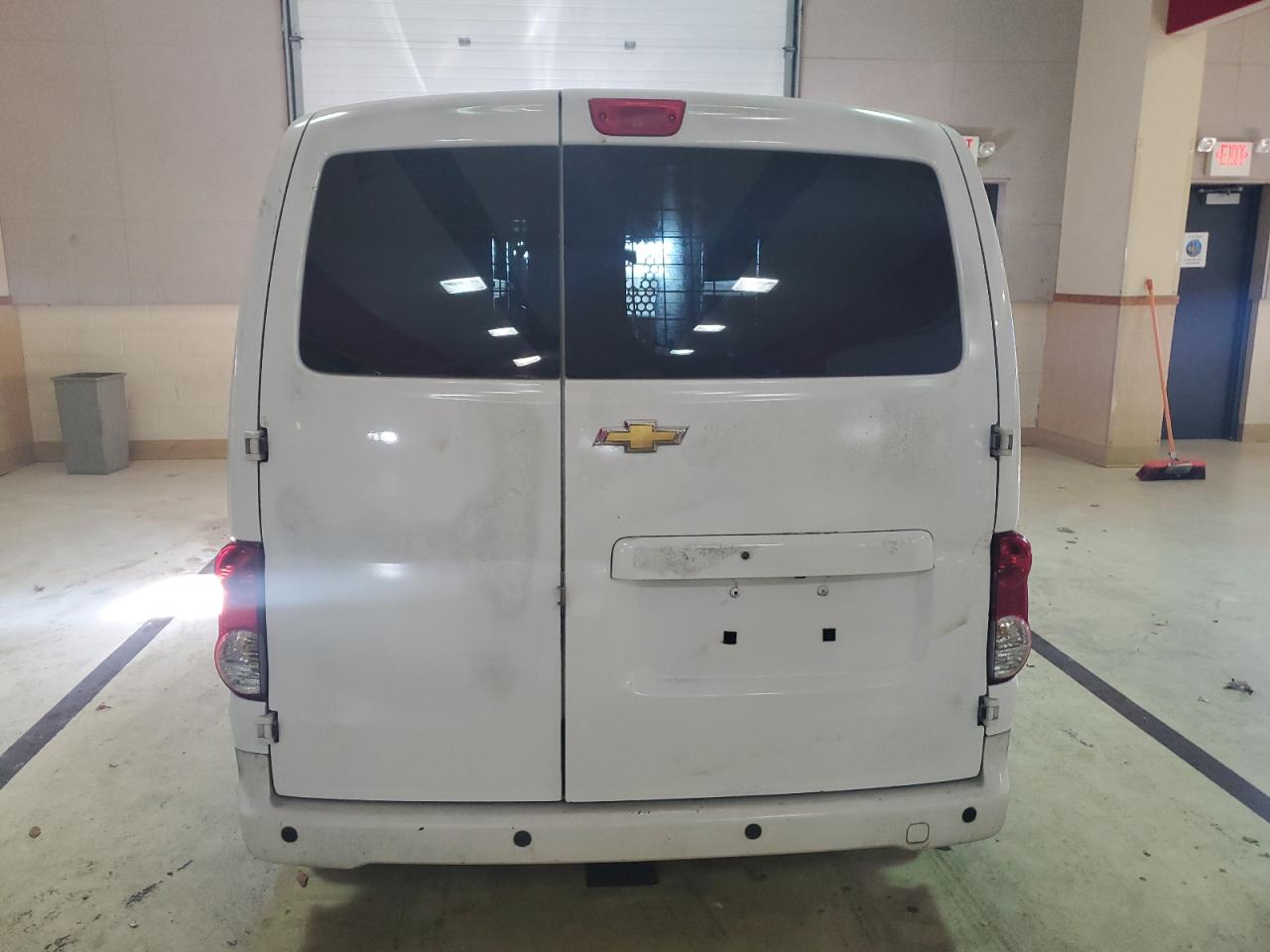 VIN 3N63M0ZNXJK691898 2018 CHEVROLET EXPRESS no.6