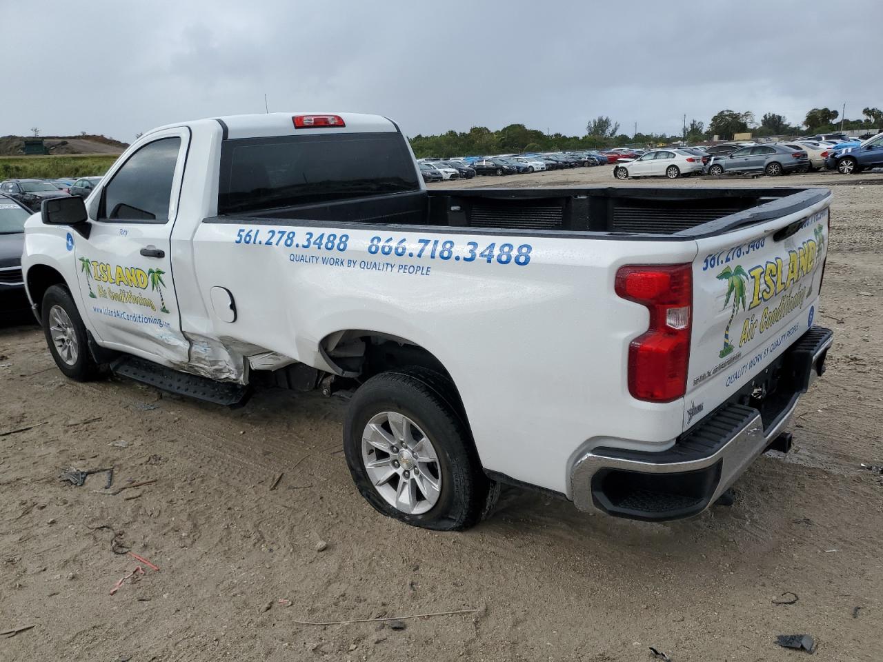 2022 Chevrolet Silverado - Image 2