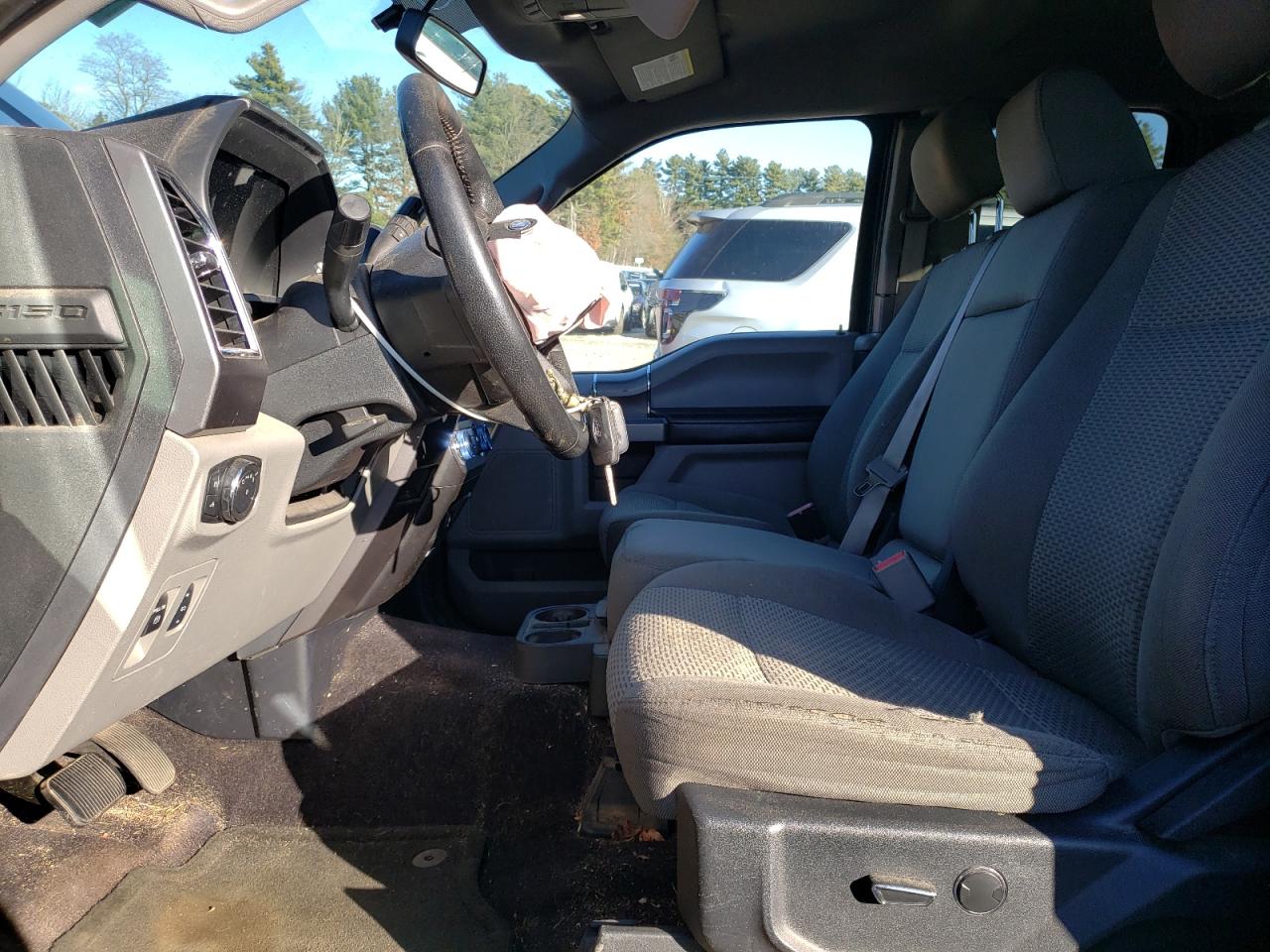 2015 Ford F-150 - Image 7