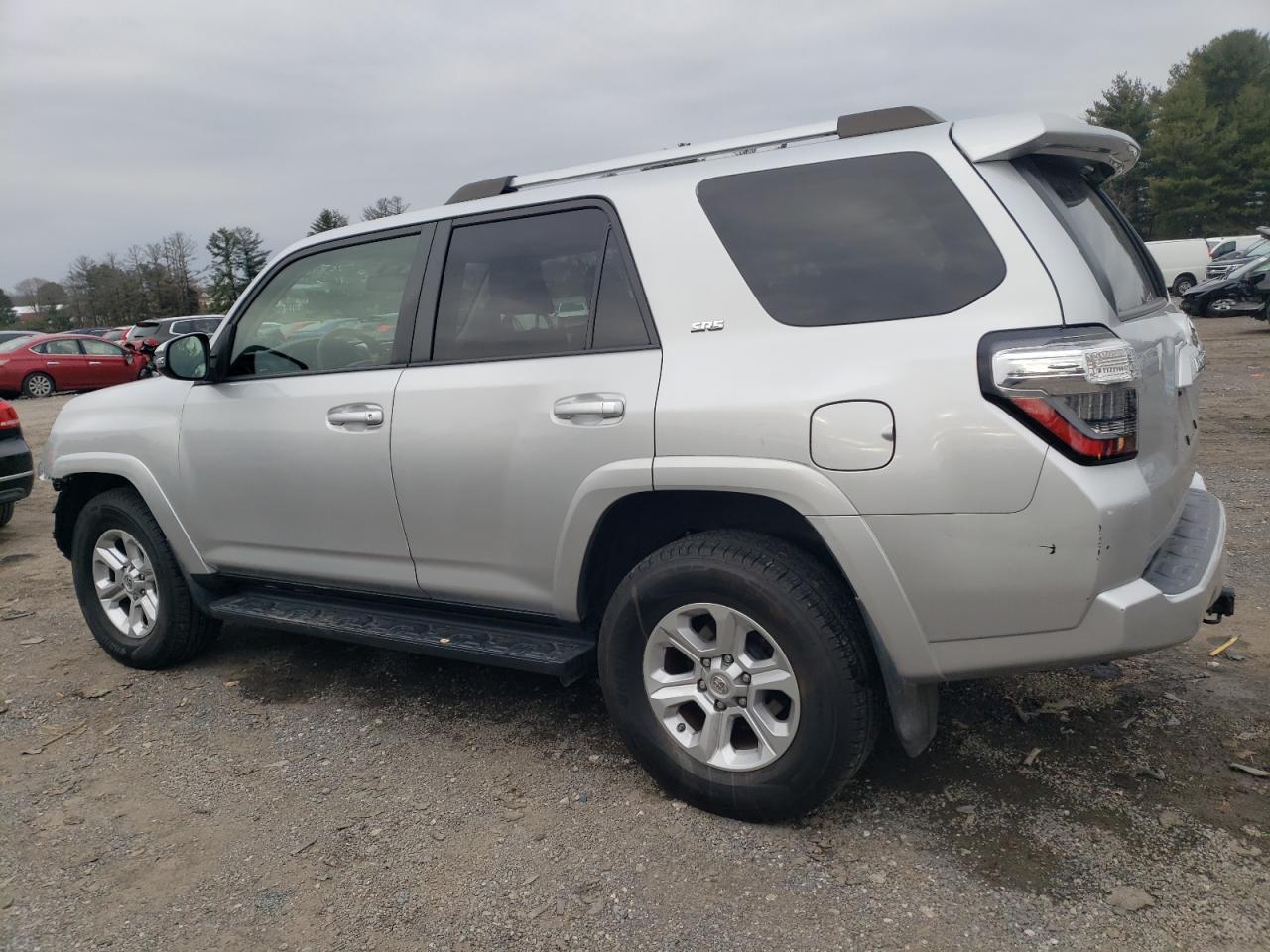 2019 Toyota 4Runner - Image 2