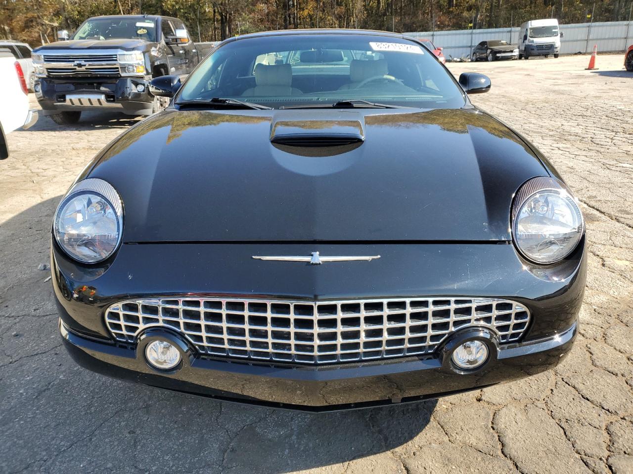 2005 Ford Thunderbird - Image 5