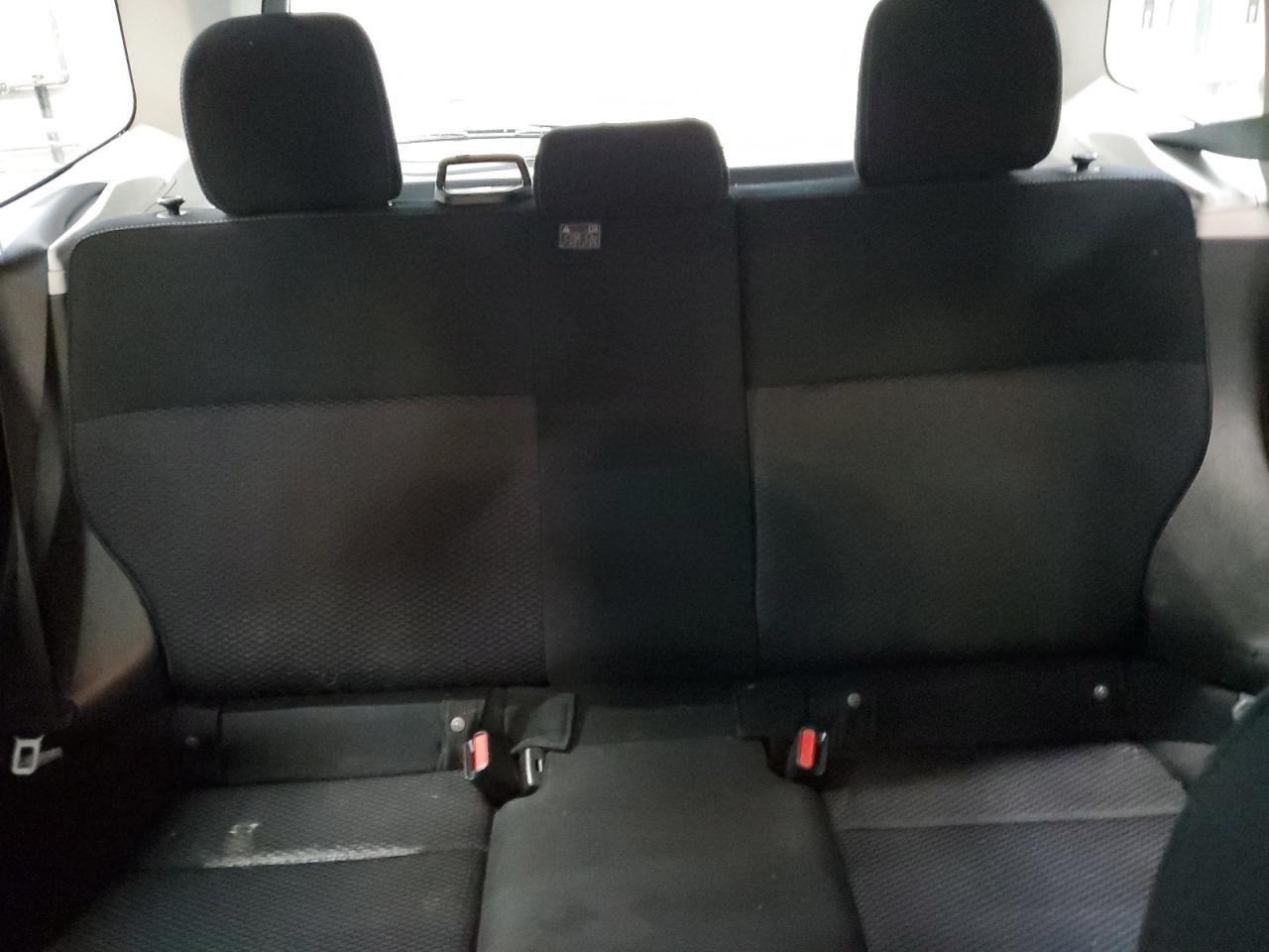 2015 Subaru Forester - Image 10