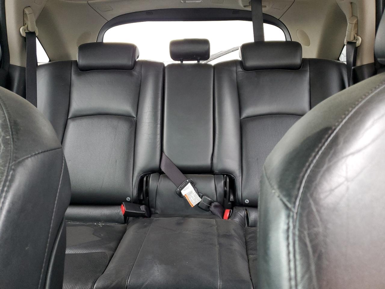 2006 Infiniti FX - Image 10