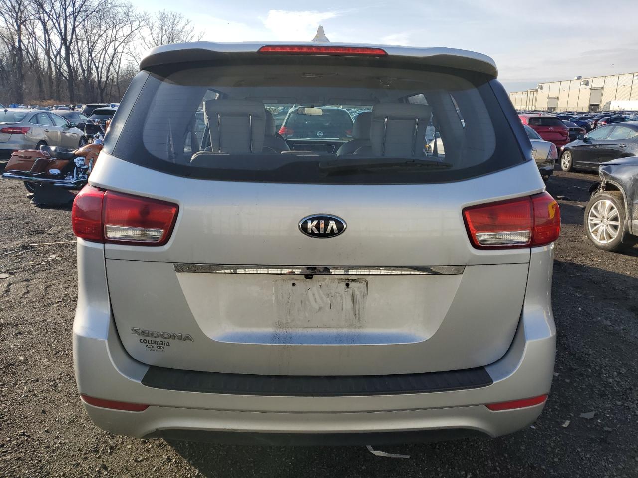 2018 Kia Sedona L VIN: KNDMA5C14J6400724 Lot: 85656474