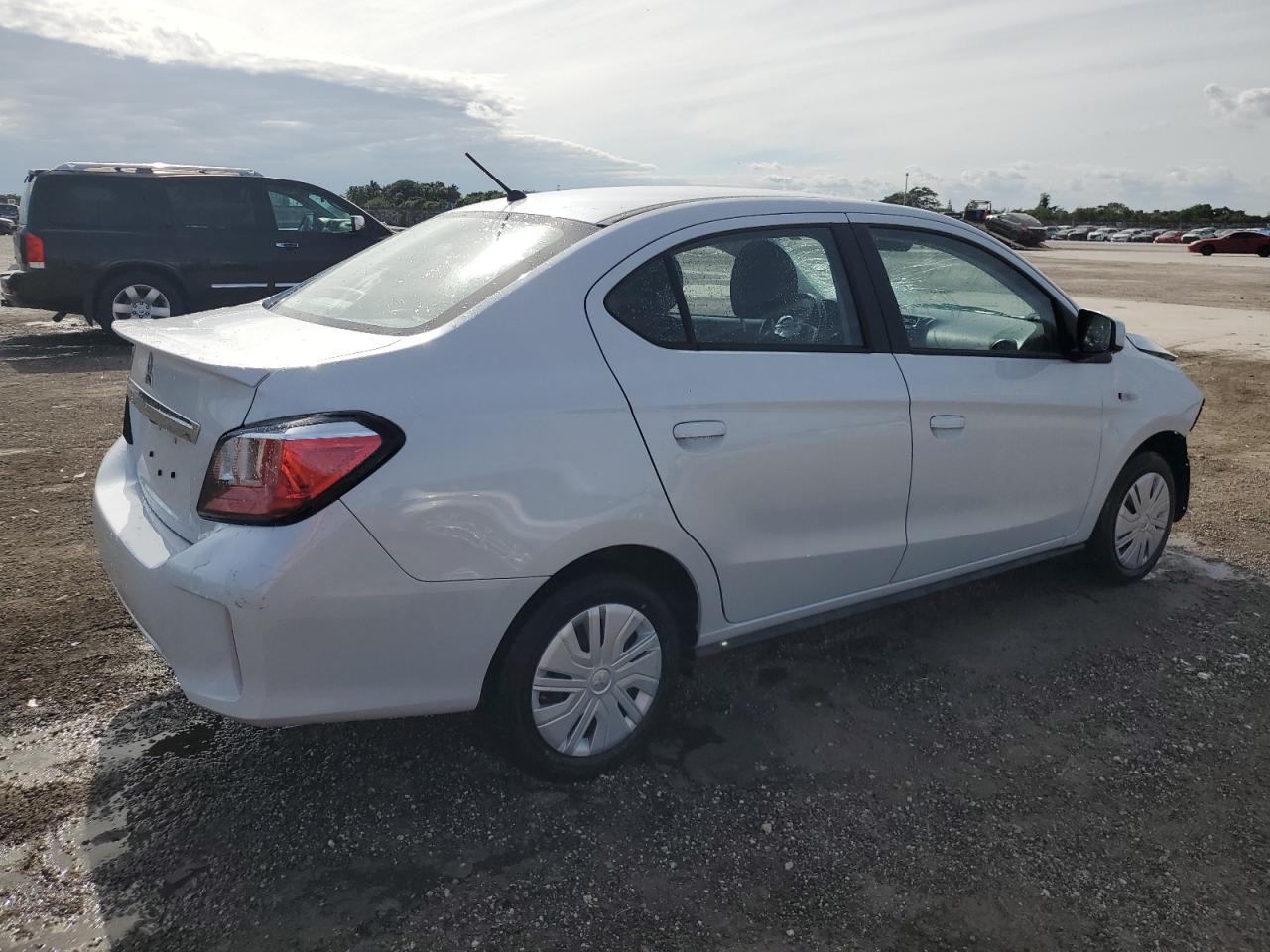 2024 Mitsubishi Mirage - Image 3
