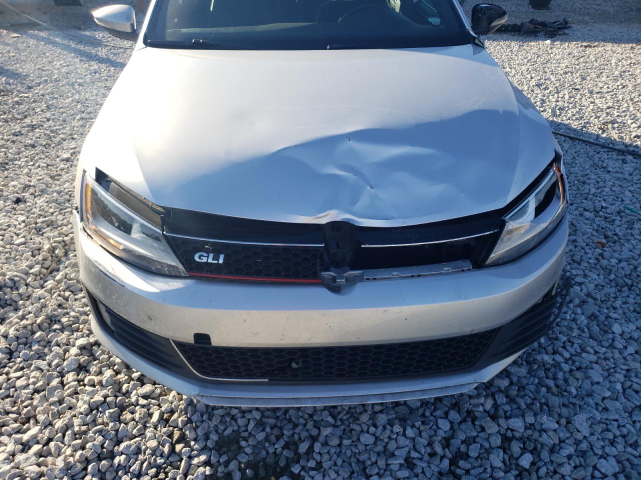 2014 Volkswagen Jetta - Image 11