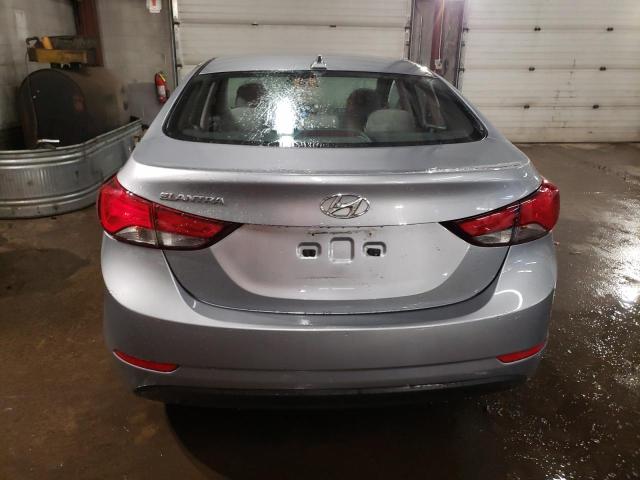  HYUNDAI ELANTRA 2016 Srebrny