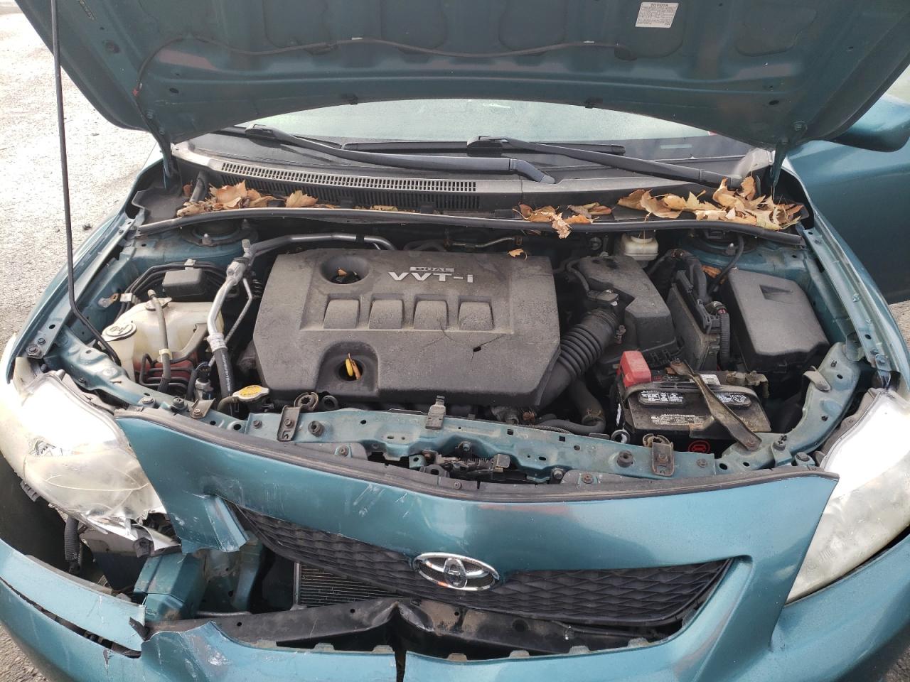 2010 Toyota Corolla - Image 12