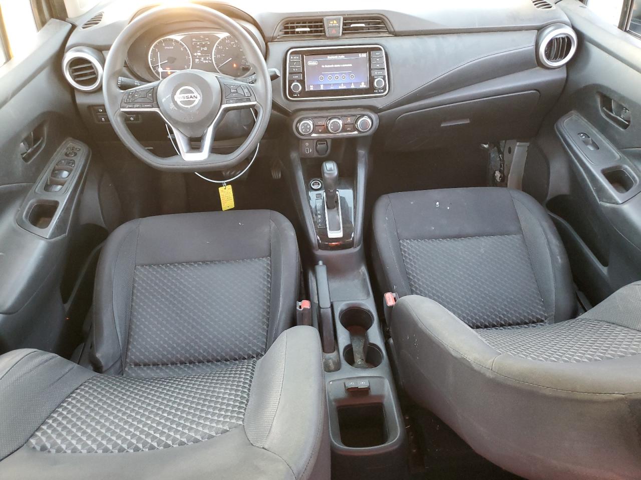 2020 Nissan Versa - Image 8