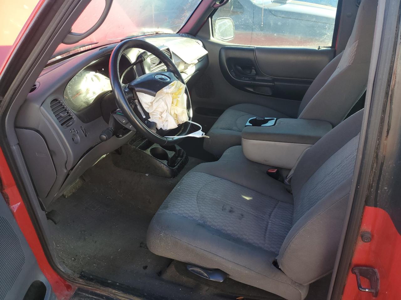 2003 Mazda B3000 Cab Plus VIN: 4F4YR16V13TM08454 Lot: 84596964