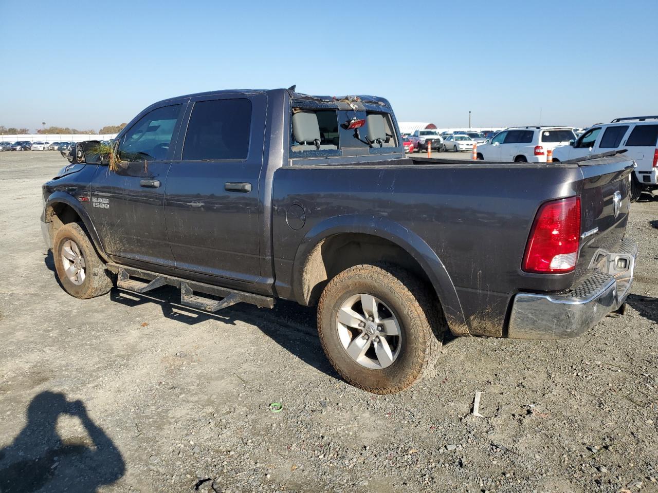 2015 RAM 1500 - Image 2