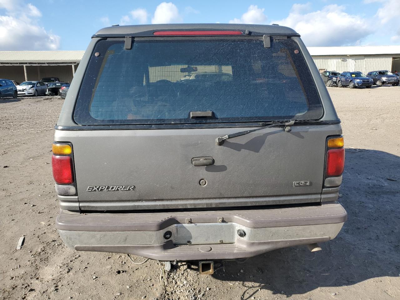 1996 Ford Explorer VIN: 1FMDU32P3TUC94598 Lot: 84479094