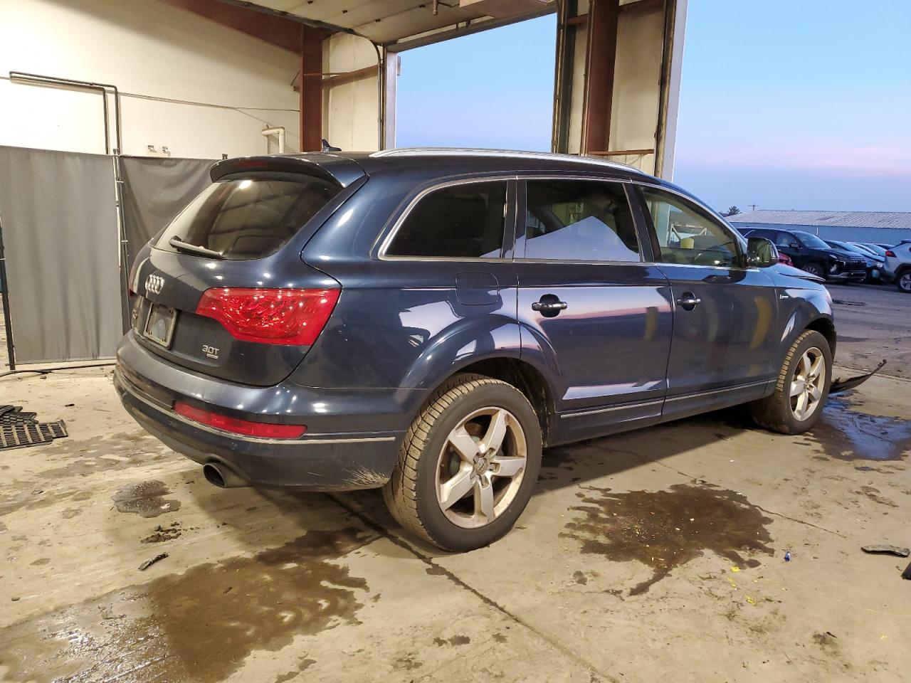 VIN WA1LGAFE1FD010484 2015 AUDI Q7 no.3