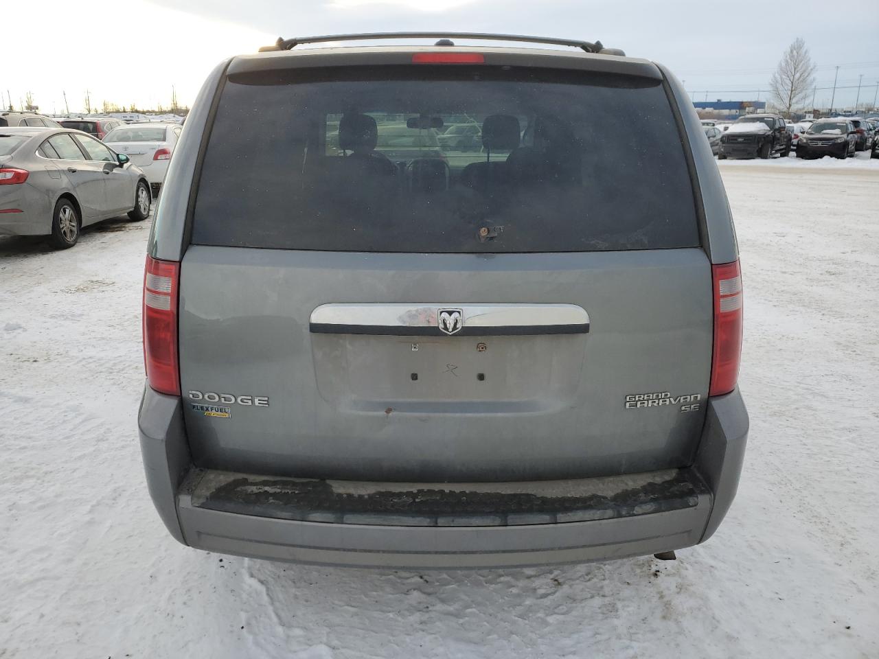 2009 Dodge Caravan - Image 6