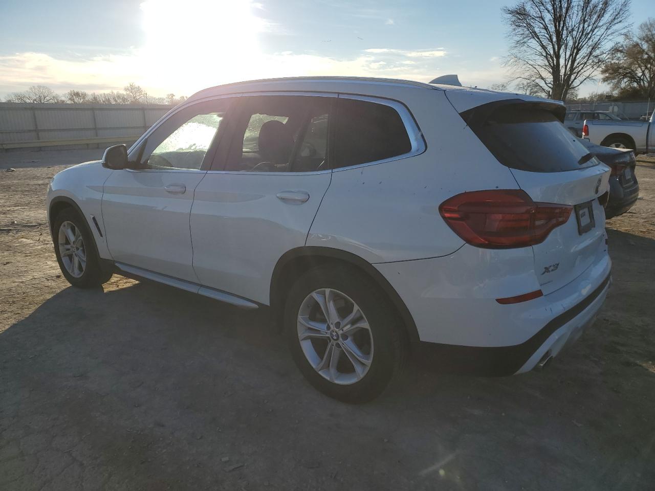 2019 BMW X3 - Image 2
