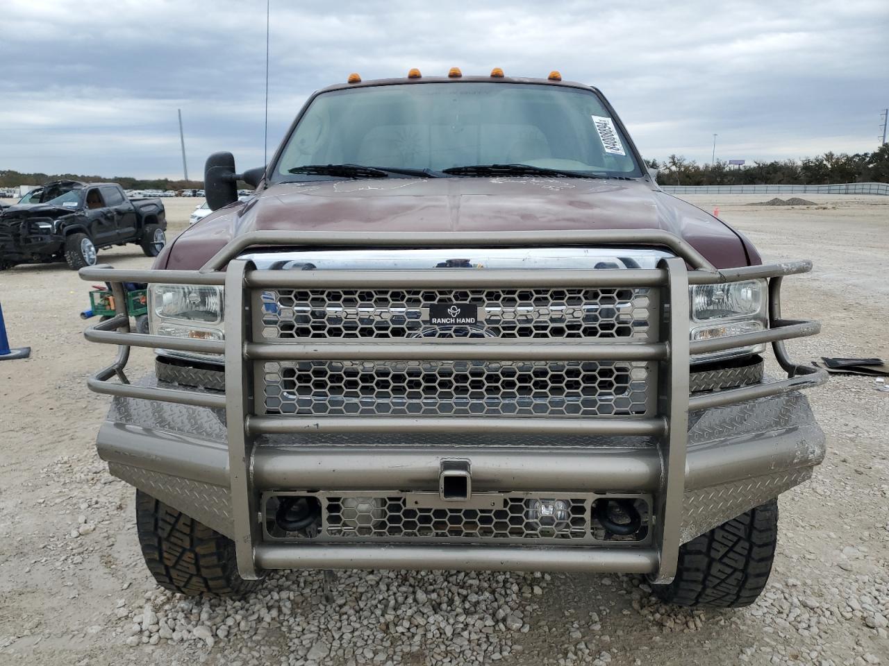 2006 Ford F350 - Image 5